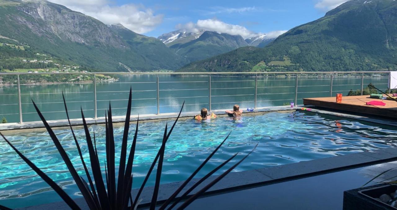 Olden Fjord Apartments Exteriör bild