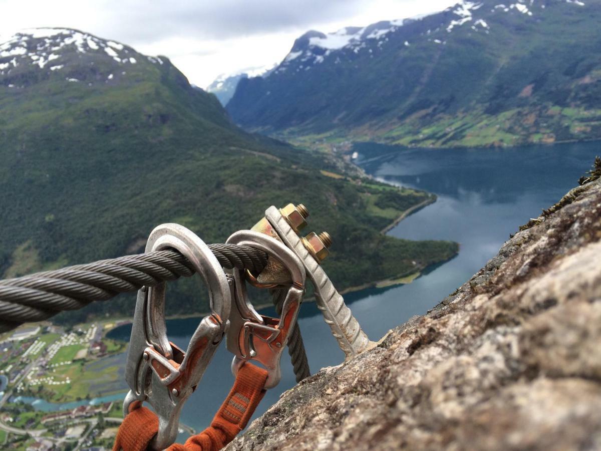 Olden Fjord Apartments Exteriör bild
